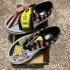 BNWT Sally NBC Era Vans